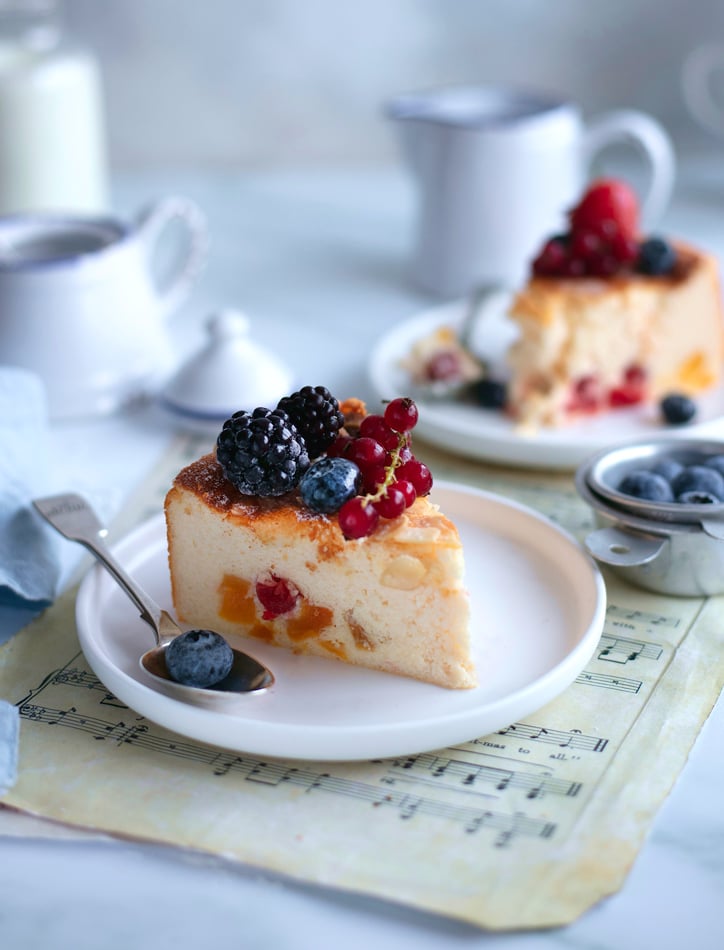 Ukrainian Cheesecake Casserole (w/ Farmer's Cheese): Zapikanka