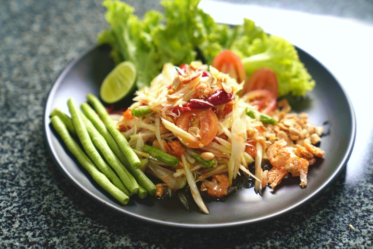 Green Papaya Salad (Somtam)
