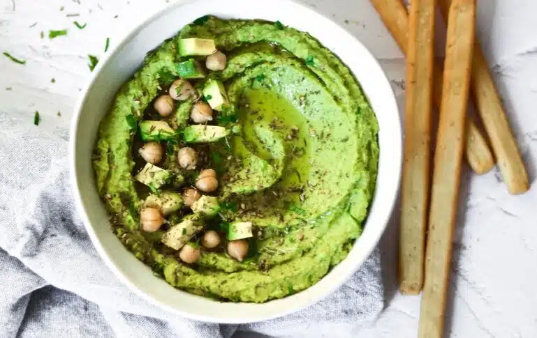 Avocado Hummus with Spinach