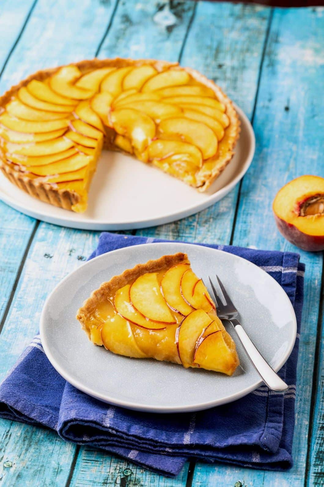 Fresh Peach Tart with Creamy Peach Filling and Walnut Crust