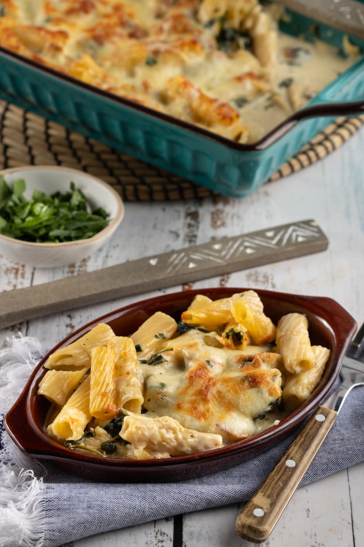 Baked Rigatoni with Mushrooms and Spinach