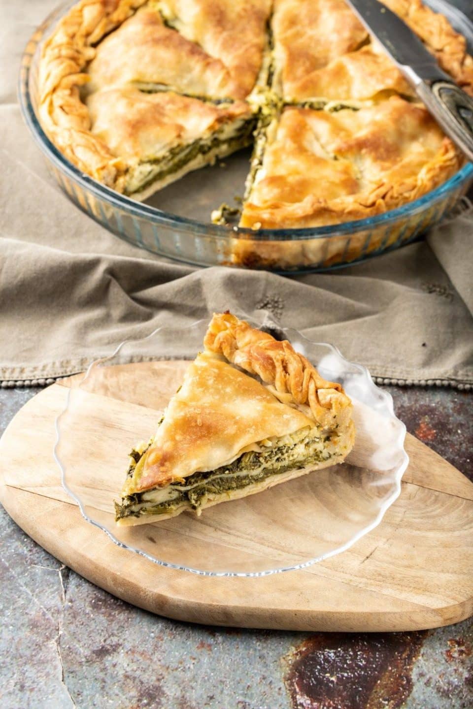 Greek Spinach and Cheese Pie (Spanakotiropita)